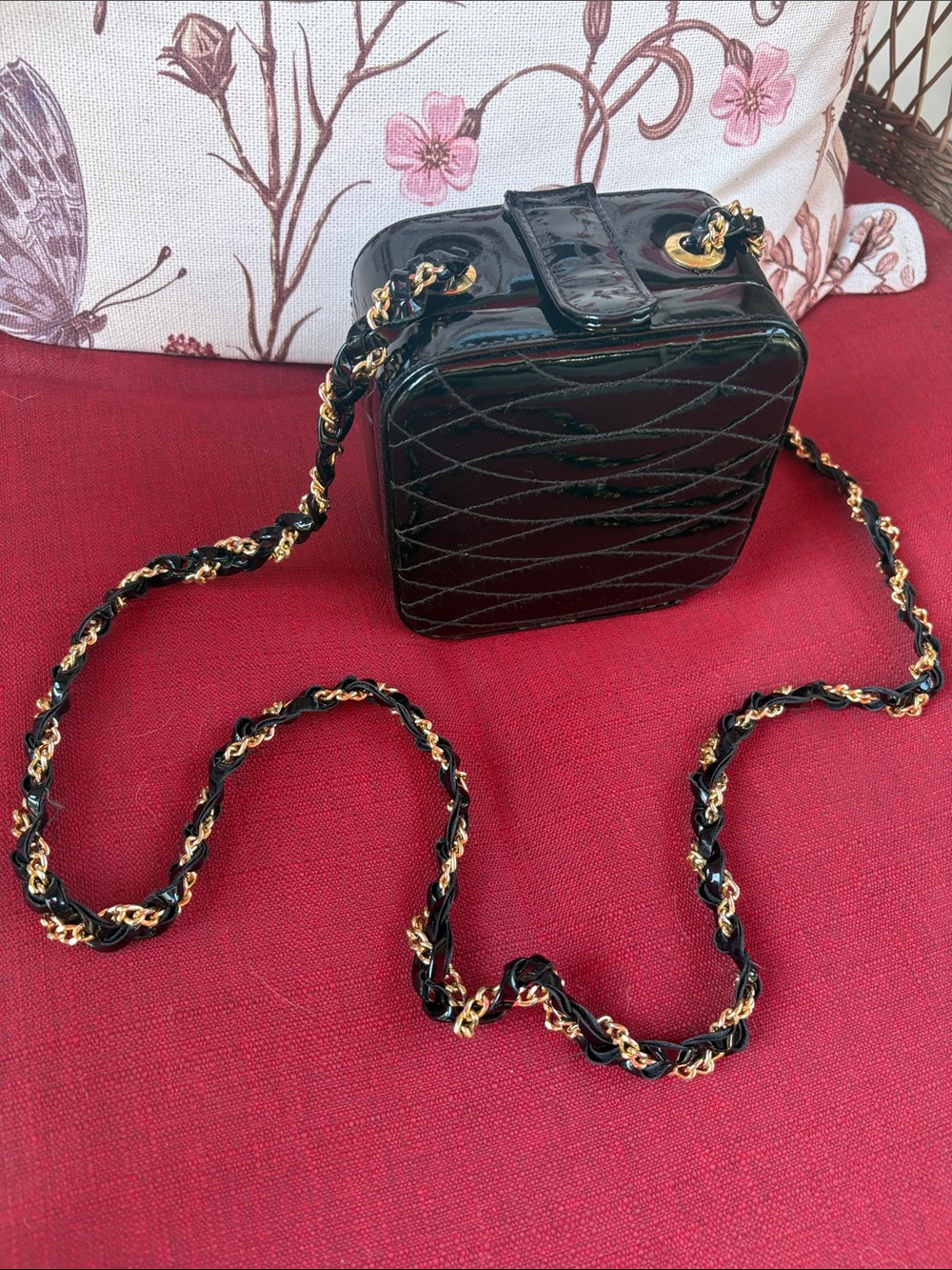 Vintage 1980s Georgio Beverly Hills Black Patent Leather 5x5 Square Box Handbag